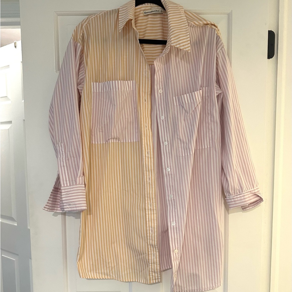 Abercrombie & Fitch color block button down